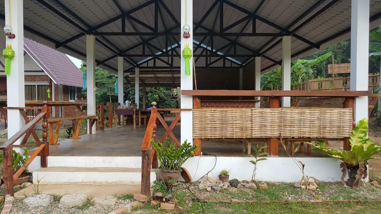 Vila ฮ้างนาตาจันทร์ Pua Exteriér fotografie